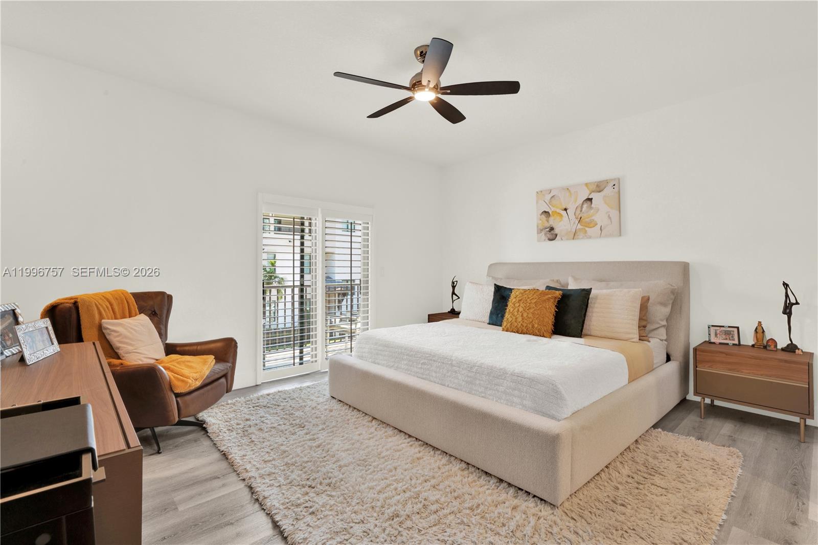 DOWNTOWN DORAL SOUTH PHAS - Residential