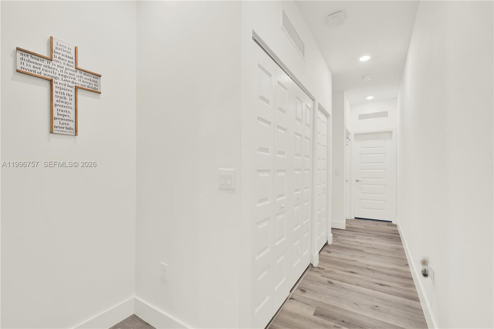 DOWNTOWN DORAL SOUTH PHAS - Residential