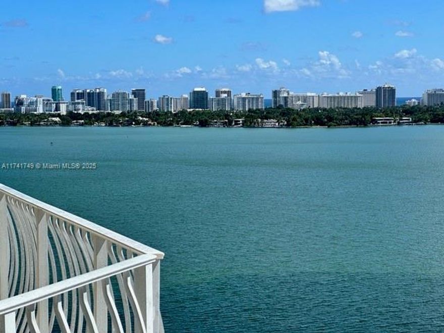 Investors dream and Boaters paradise ! beautiful bay view 2 bedroom 2 bathroom  Breathtaking views of Biscayne Bay . Full service building: private marina with a gas station; Olympic-sized swimming pool; hot tub, a toddler pool, and an 8-guest Jacuzzi; GYM, Pilates studio, and bike room; wet bar, picnic area, BBQ area; mini market, coffee shop, beauty salon, nail salon, barber shop and dry cleaner.24/7 security; guest parking, storage rooms, and on-site management. Treasure Island, where Grandview Palace is located, offers a unique blend of island tranquility and urban convenience.
