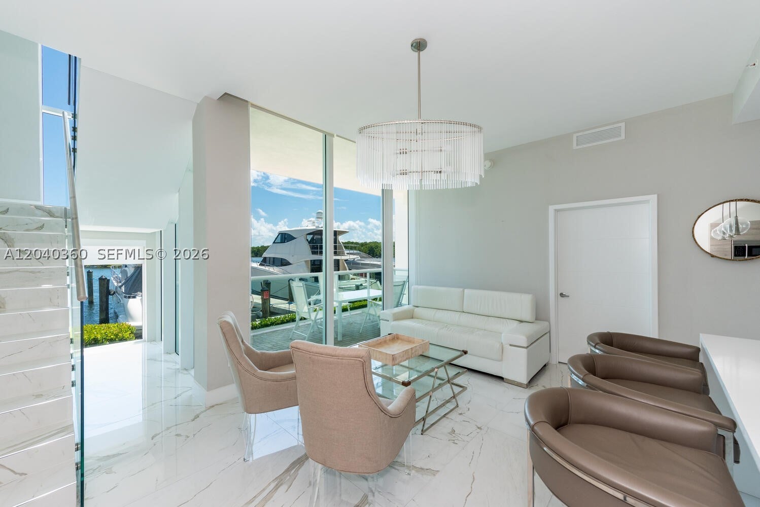 400 Sunny Isles Blvd 104