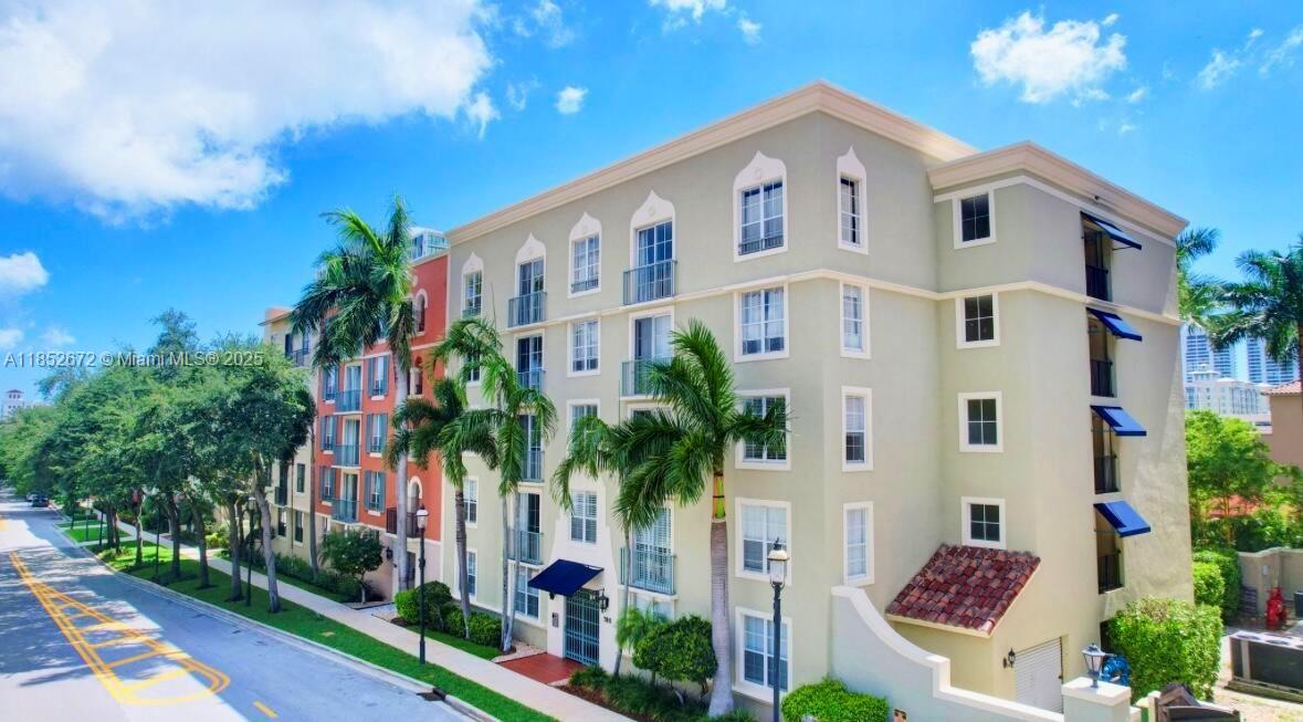 COURTYARDS IN CITYPLACE C - Residential Lease