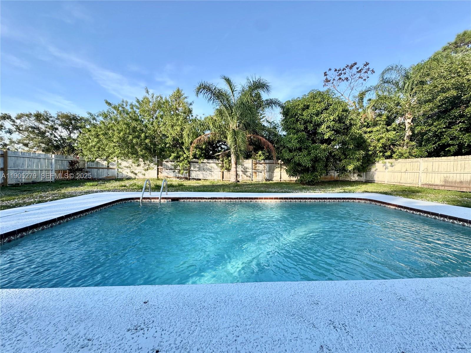 RIVER PARK UNIT 5 - Residential