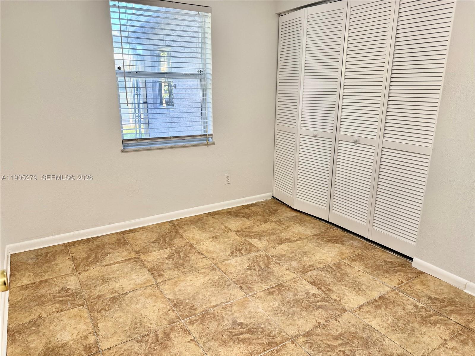 RIVER PARK UNIT 5 - Residential