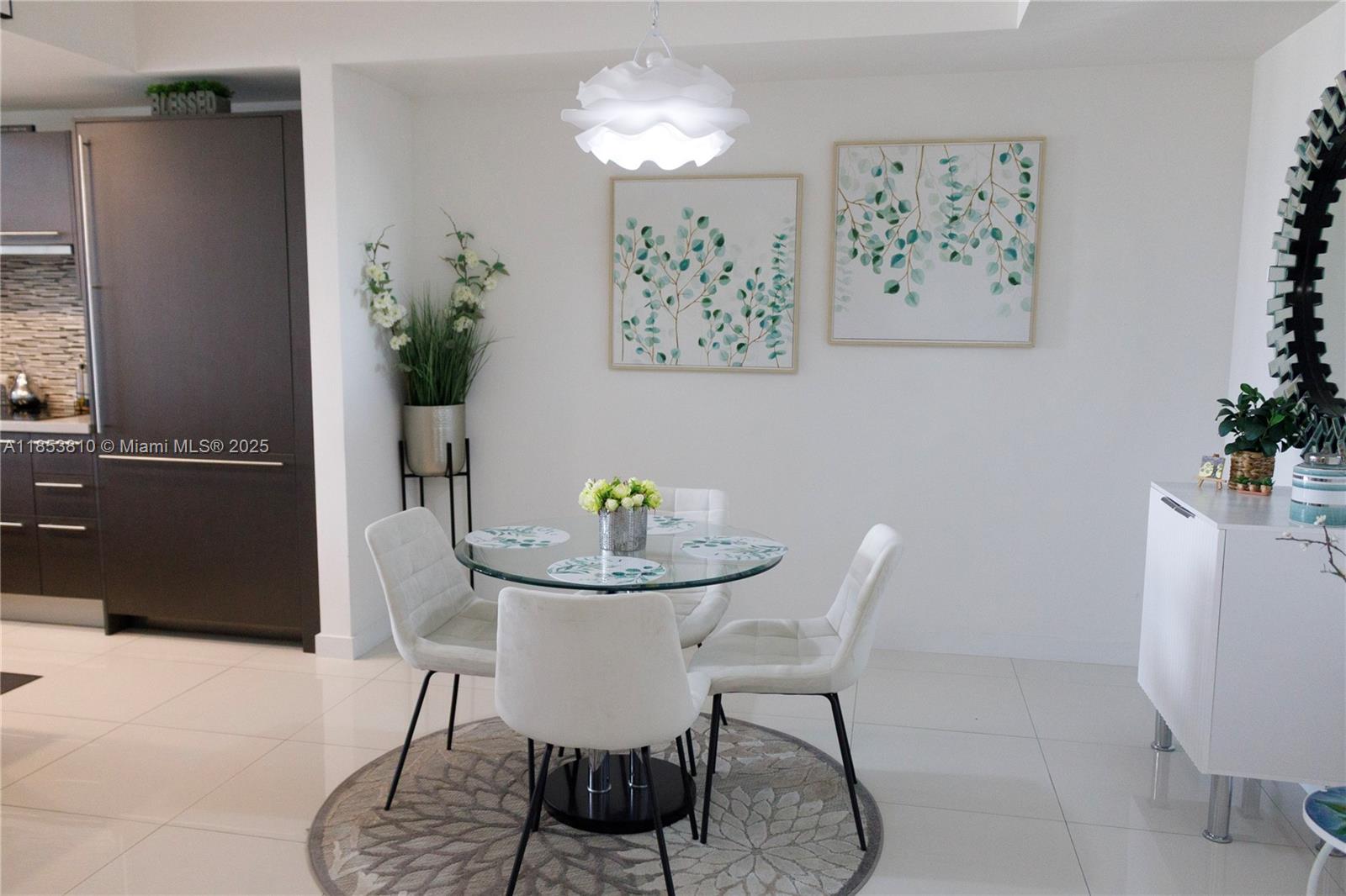 MIDTOWN AT DORAL - Residential