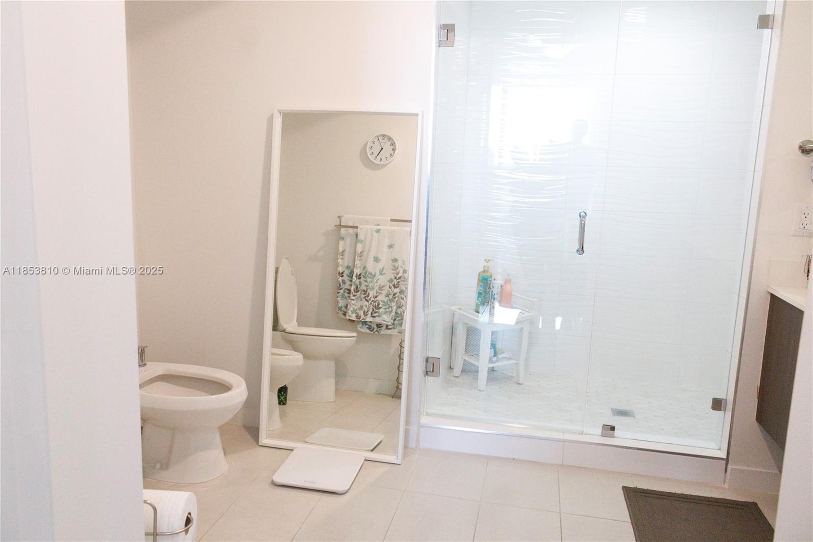 MIDTOWN AT DORAL - Residential