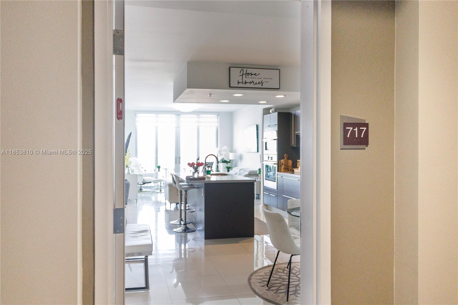 MIDTOWN AT DORAL - Residential