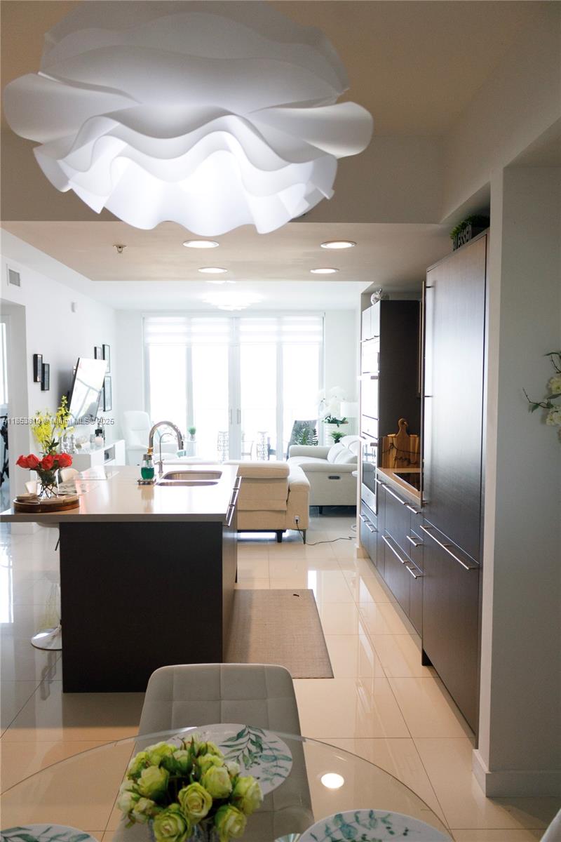 MIDTOWN AT DORAL - Residential