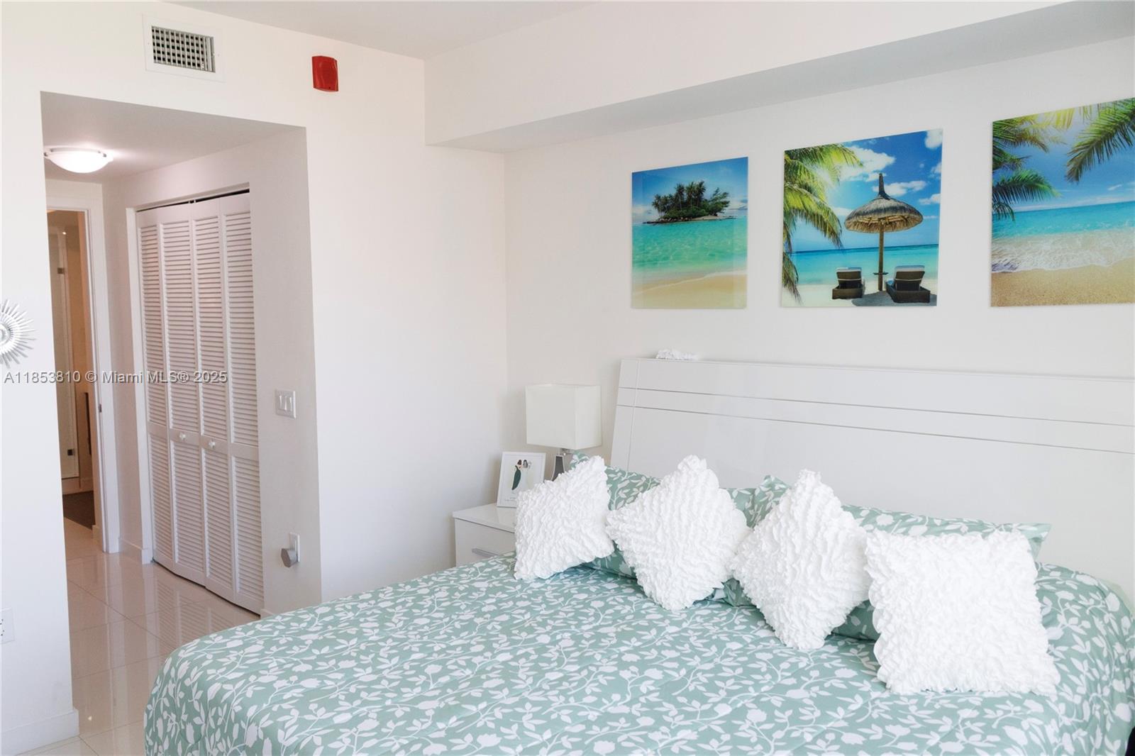 MIDTOWN AT DORAL - Residential