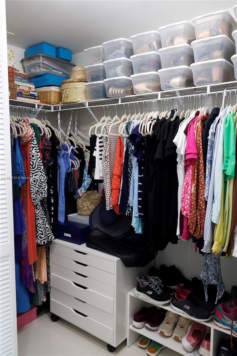 MIDTOWN AT DORAL - Residential