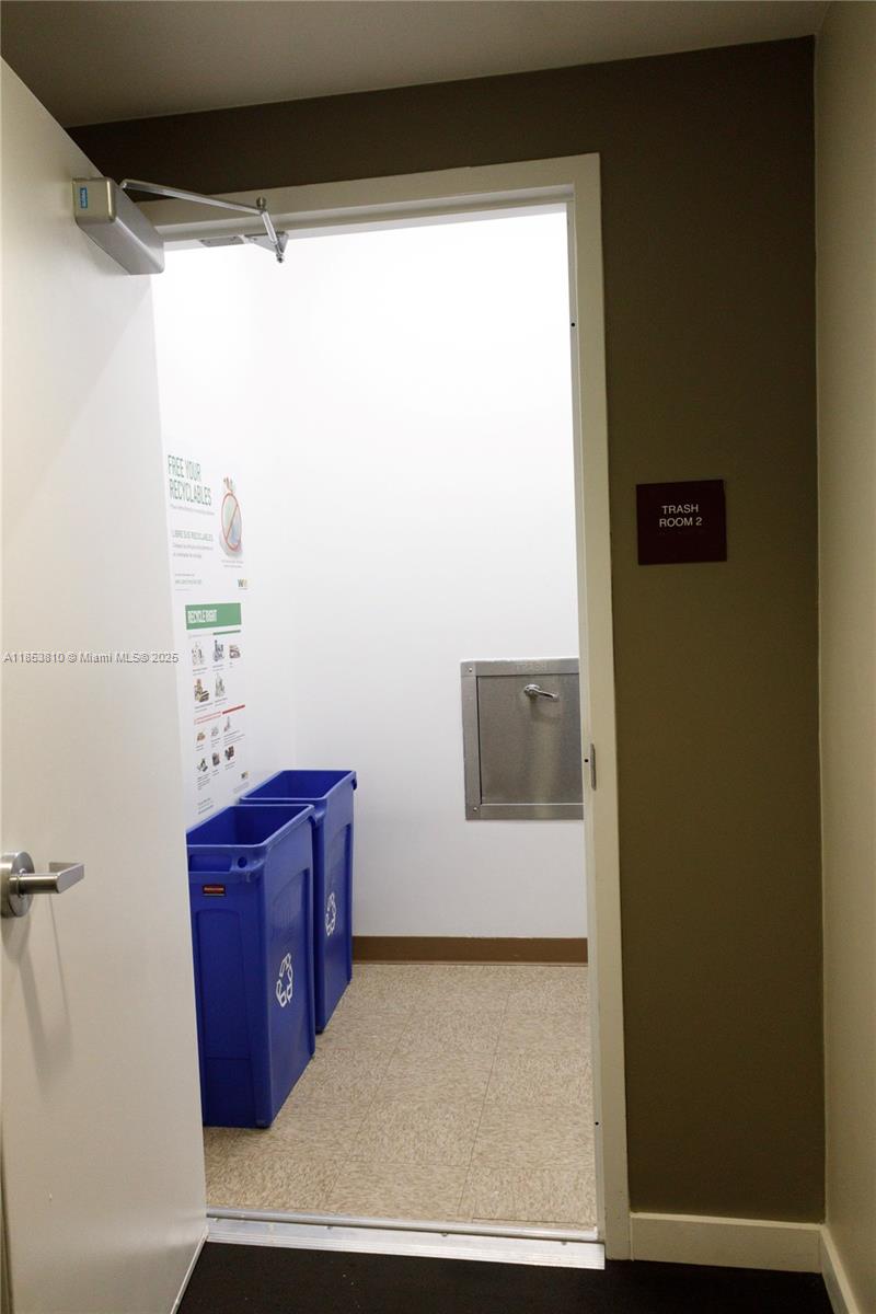 MIDTOWN AT DORAL - Residential