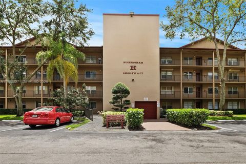 Photo of 12950 SW 4th Ct #312H, Pembroke Pines, FL 33027 (MLS # A11980527)