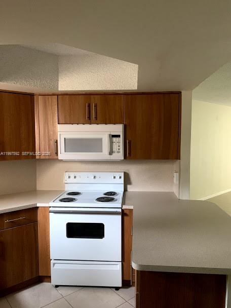 LAS VISTAS AT DORAL CONDO - Residential Lease