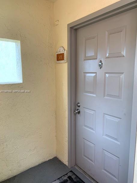 LAS VISTAS AT DORAL CONDO - Residential Lease