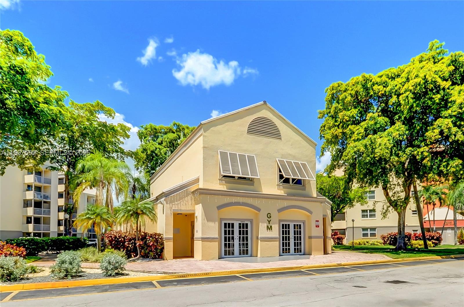 LAS VISTAS AT DORAL CONDO - Residential Lease