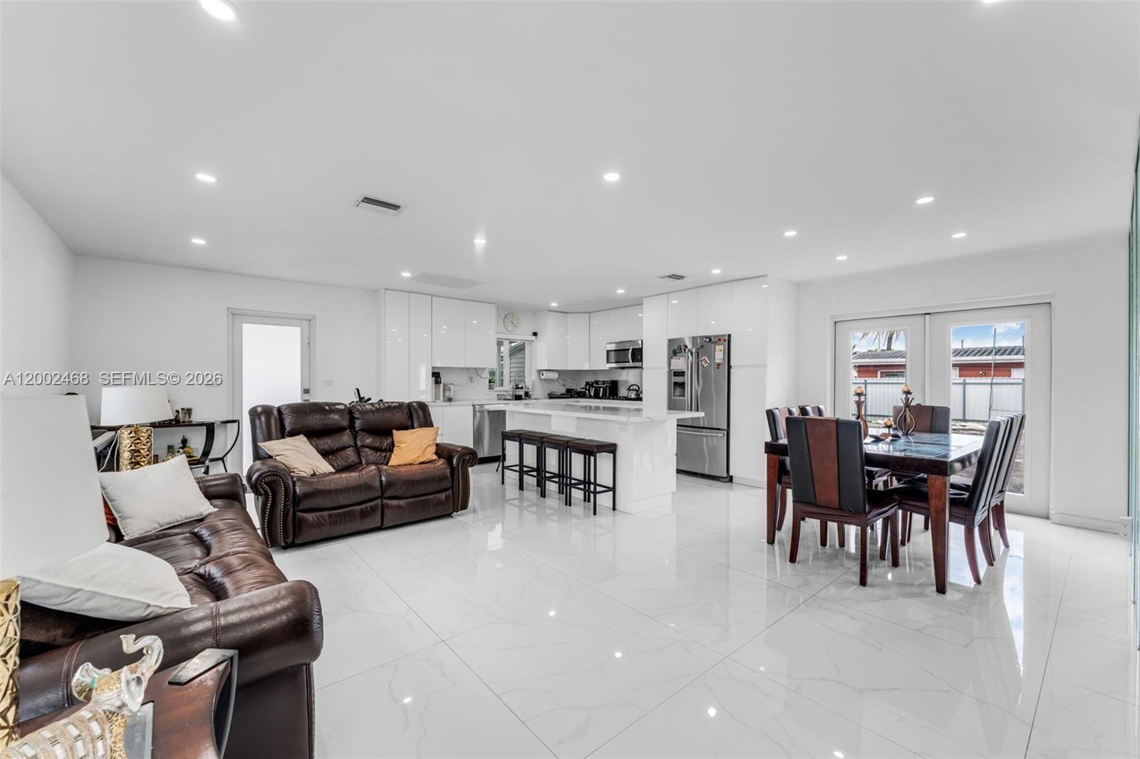SOUTHERN ESTS - Residential