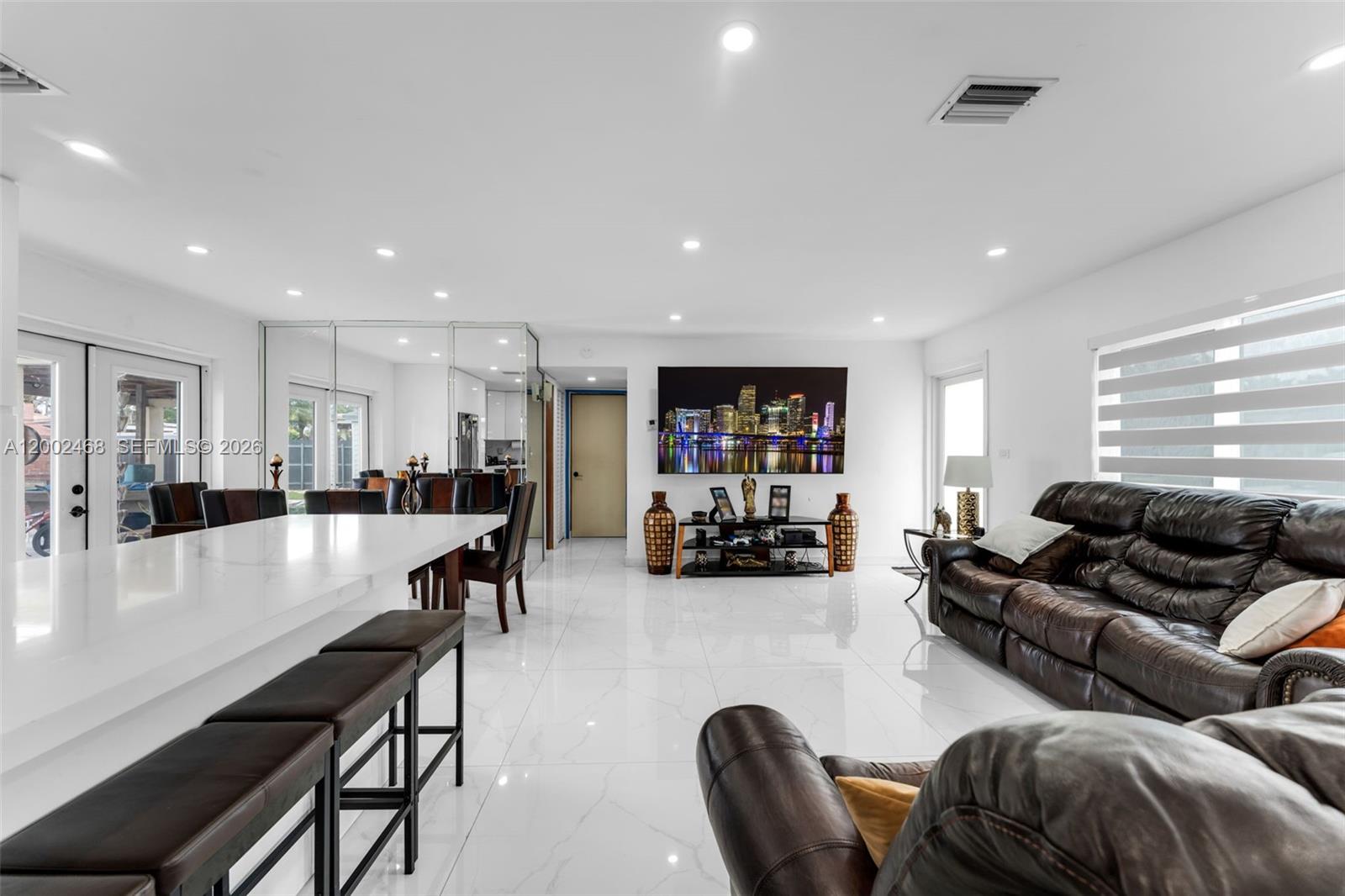 SOUTHERN ESTS - Residential