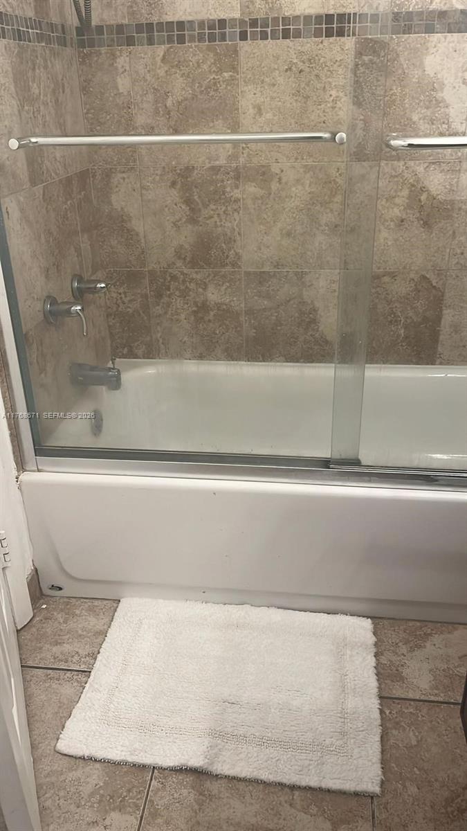 COMMODORE PLAZA CONDO - Residential