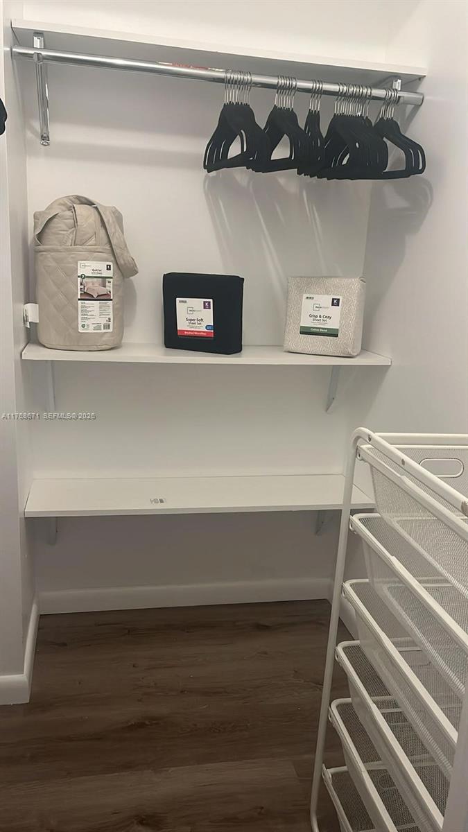 COMMODORE PLAZA CONDO - Residential