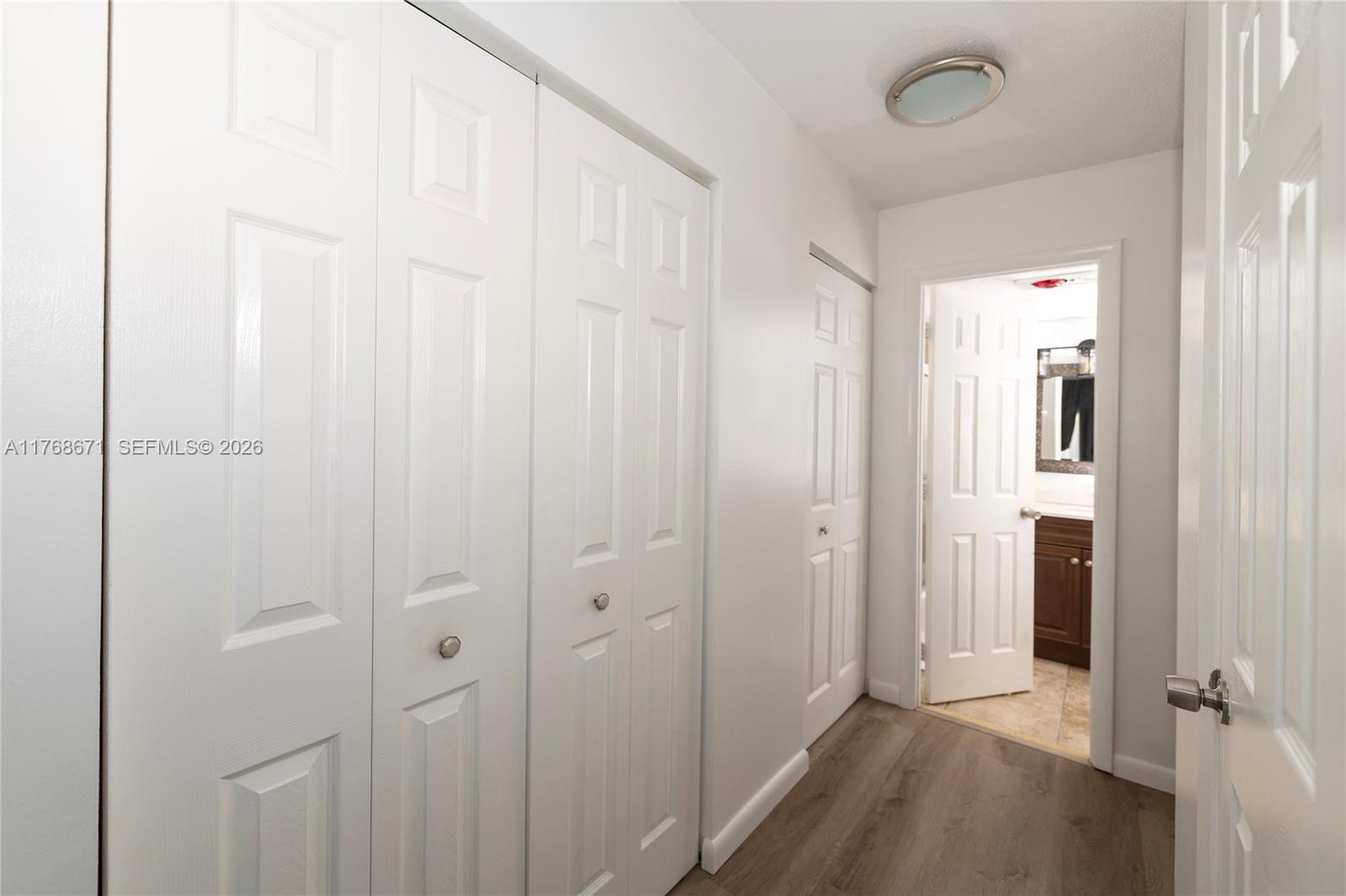 COMMODORE PLAZA CONDO - Residential