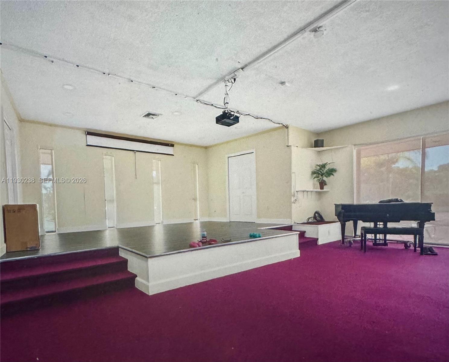 GREEN HILLS PARK WEST NO - Residential