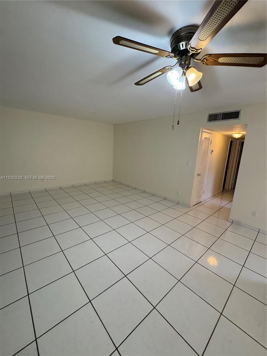 GREEN HILLS PARK WEST NO - Residential