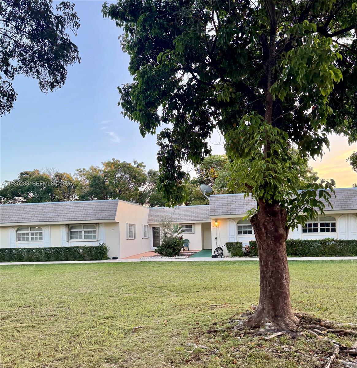 GREEN HILLS PARK WEST NO - Residential