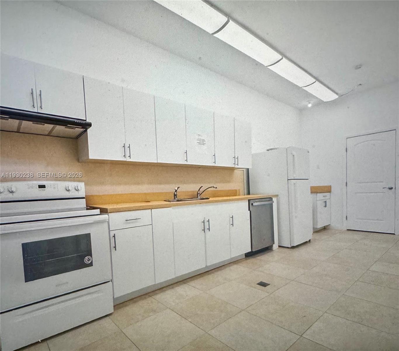 GREEN HILLS PARK WEST NO - Residential