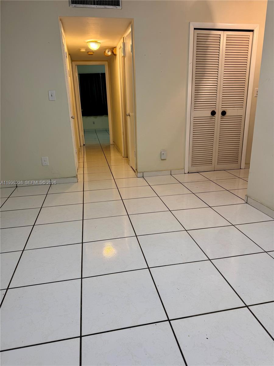 GREEN HILLS PARK WEST NO - Residential