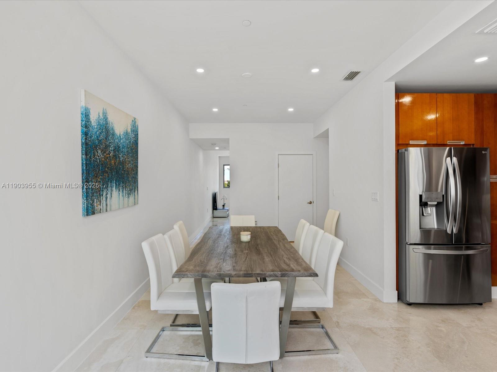 NORMANDY GOLF COURSE SUB - Residential Lease