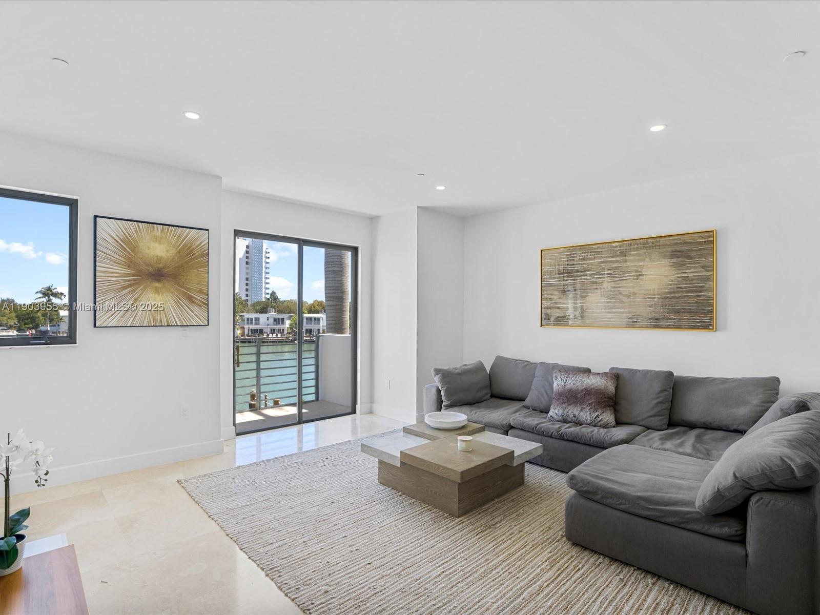 NORMANDY GOLF COURSE SUB - Residential Lease