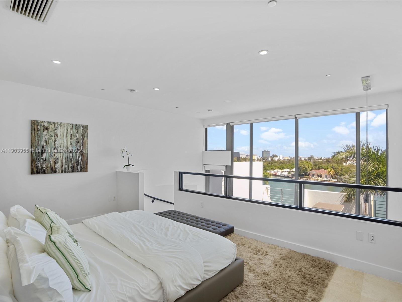 NORMANDY GOLF COURSE SUB - Residential Lease