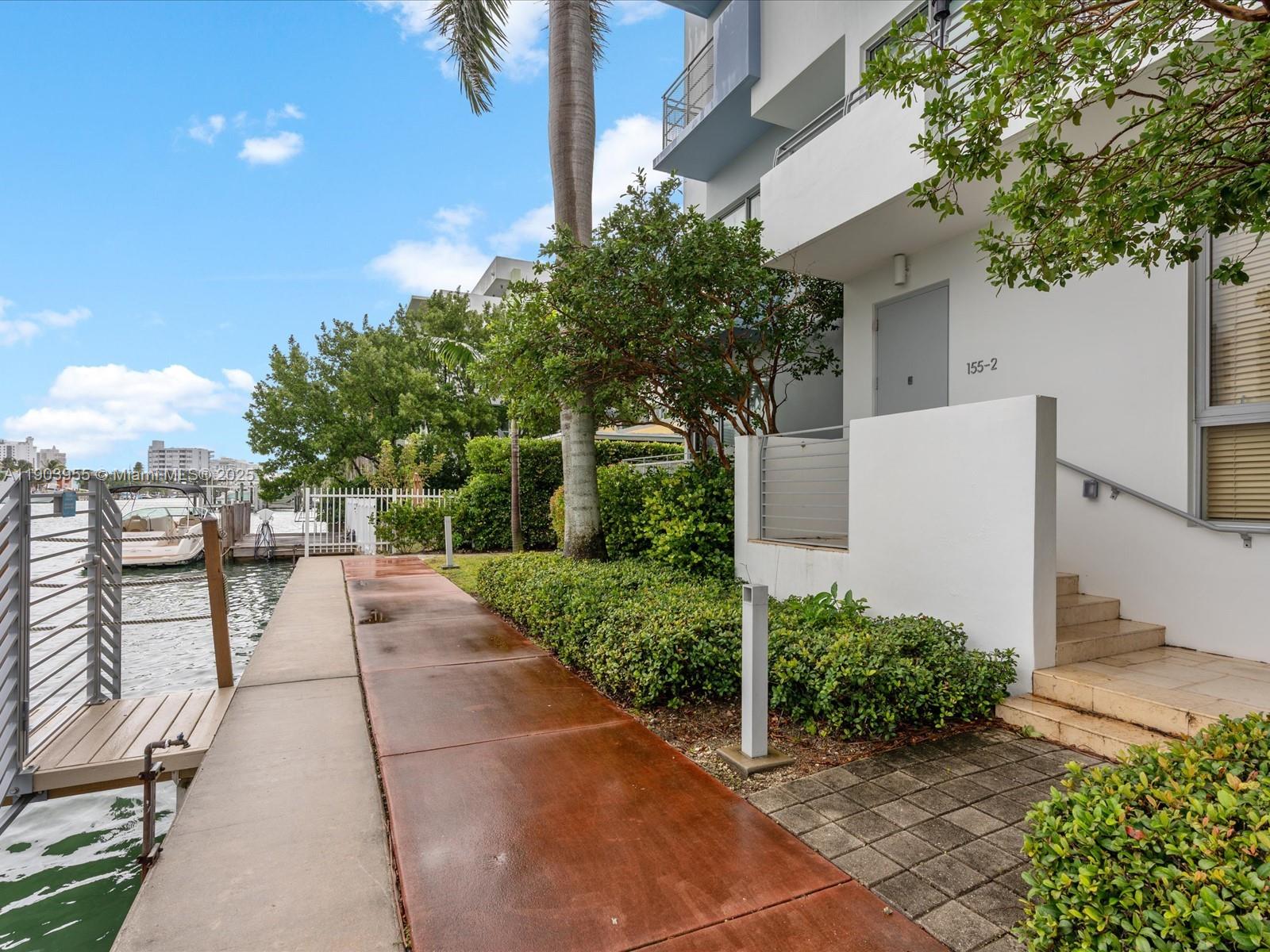 155 N Shore Dr 155-3