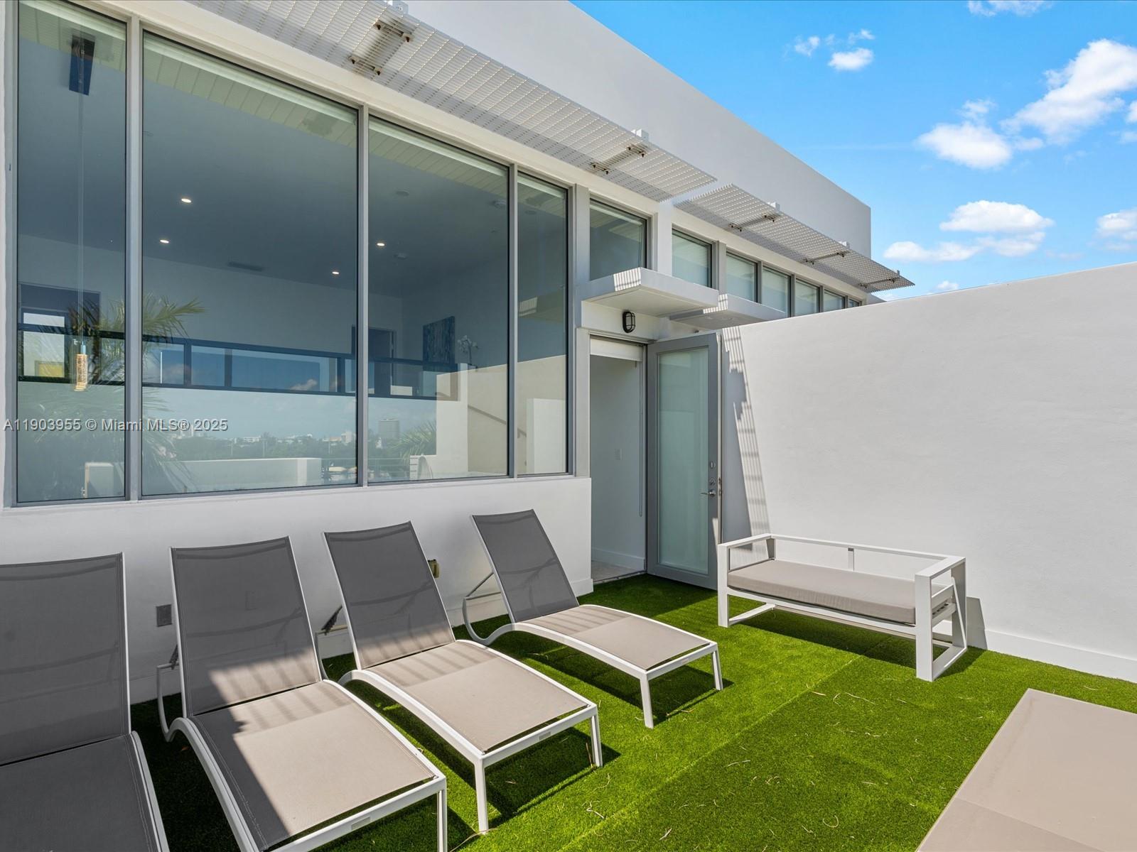 NORMANDY GOLF COURSE SUB - Residential Lease