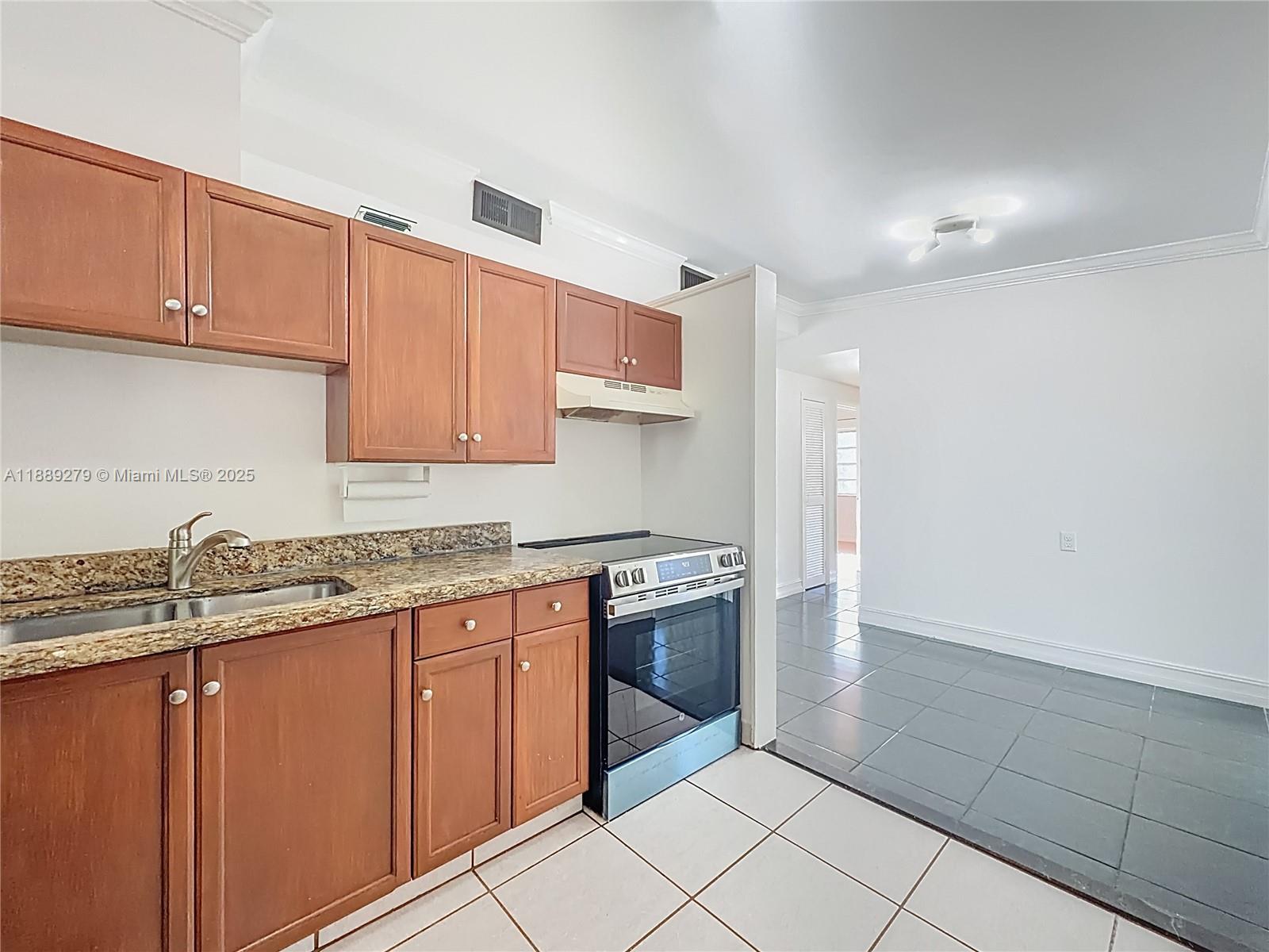 POMPANO BEACH HIGHLANDS 5 - Residential Lease
