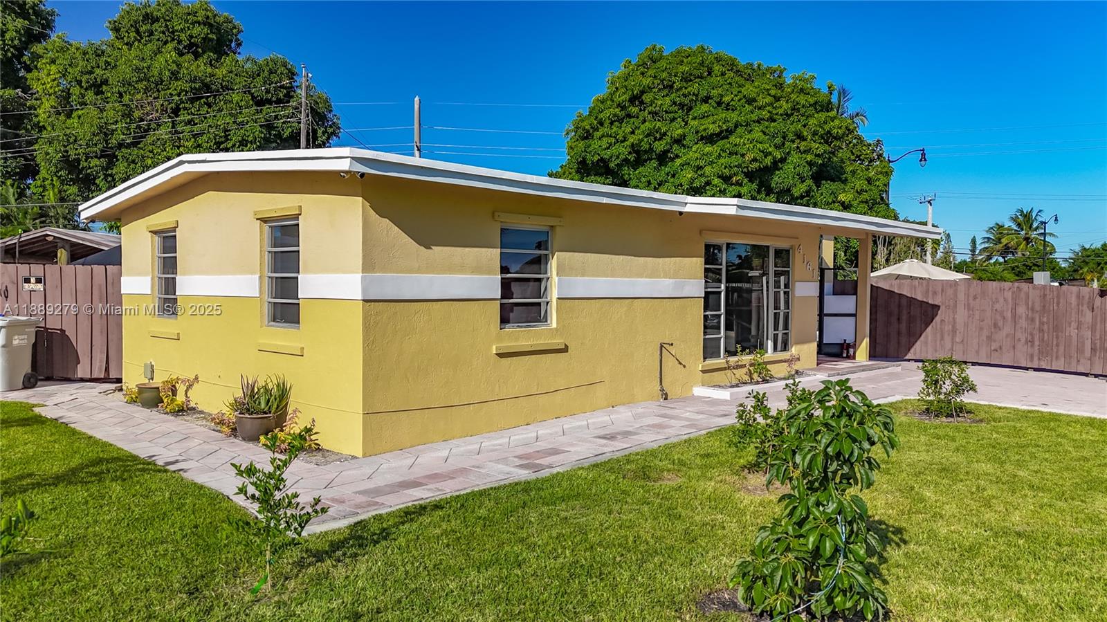 POMPANO BEACH HIGHLANDS 5 - Residential Lease