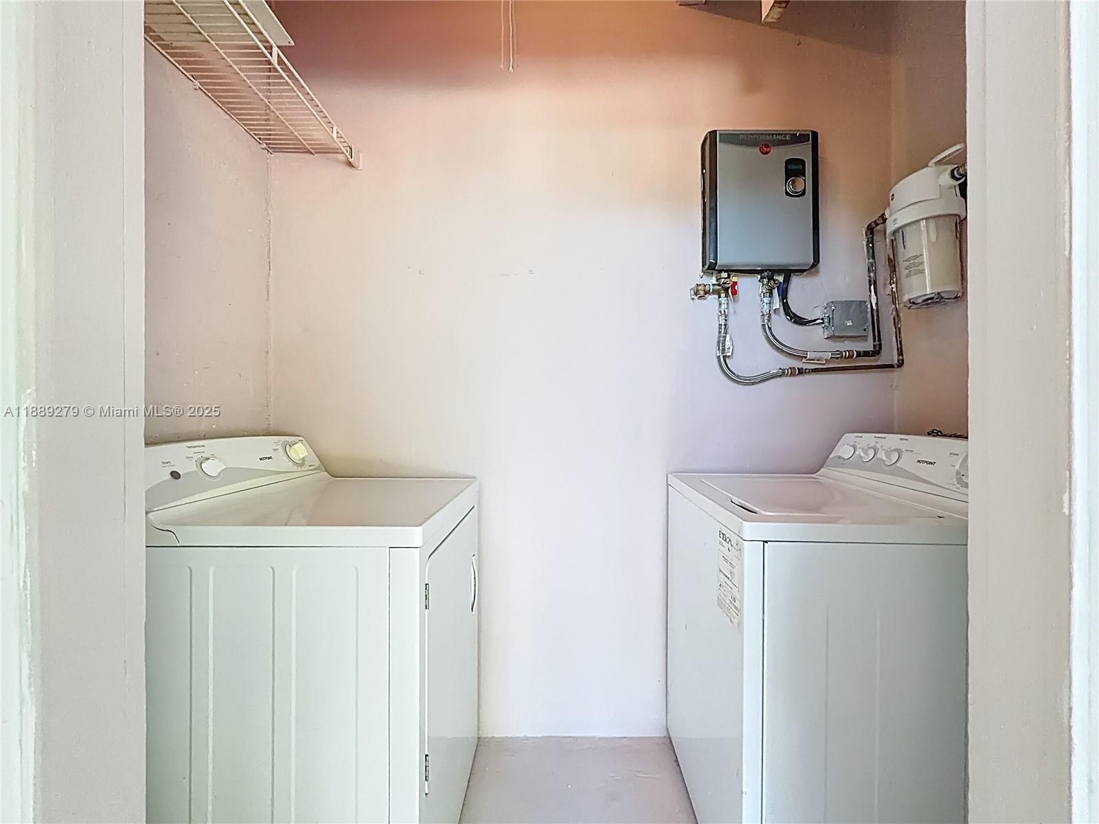 POMPANO BEACH HIGHLANDS 5 - Residential Lease