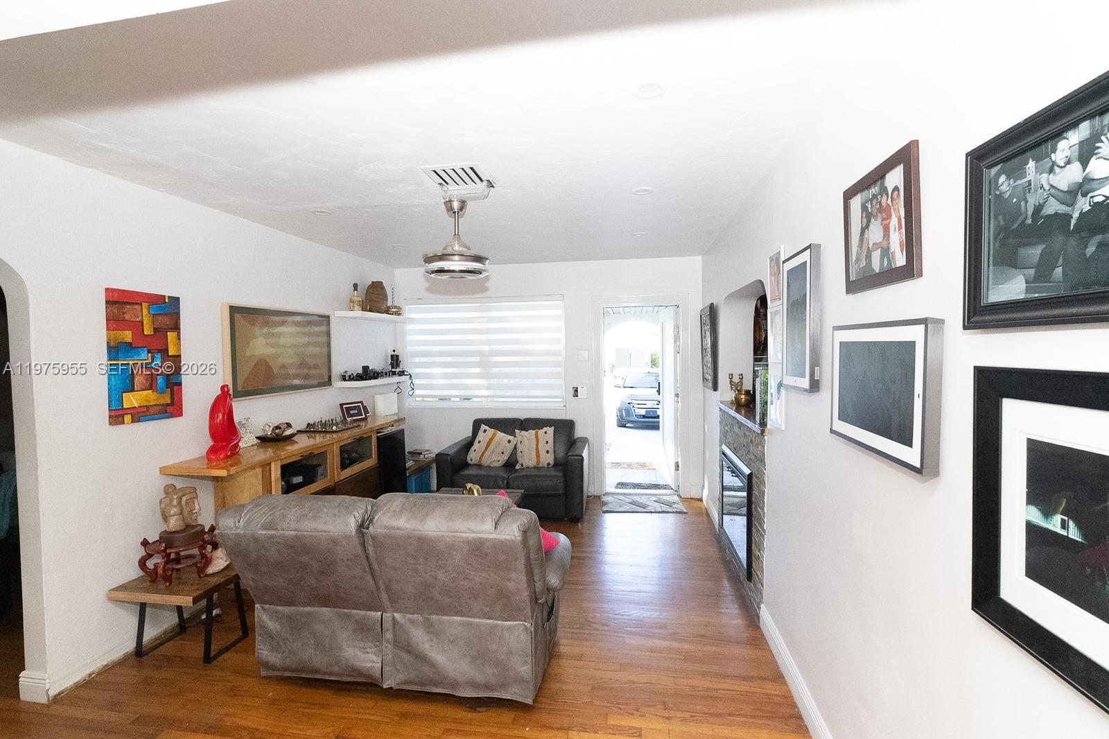 CLEVELAND TERRACE - Residential