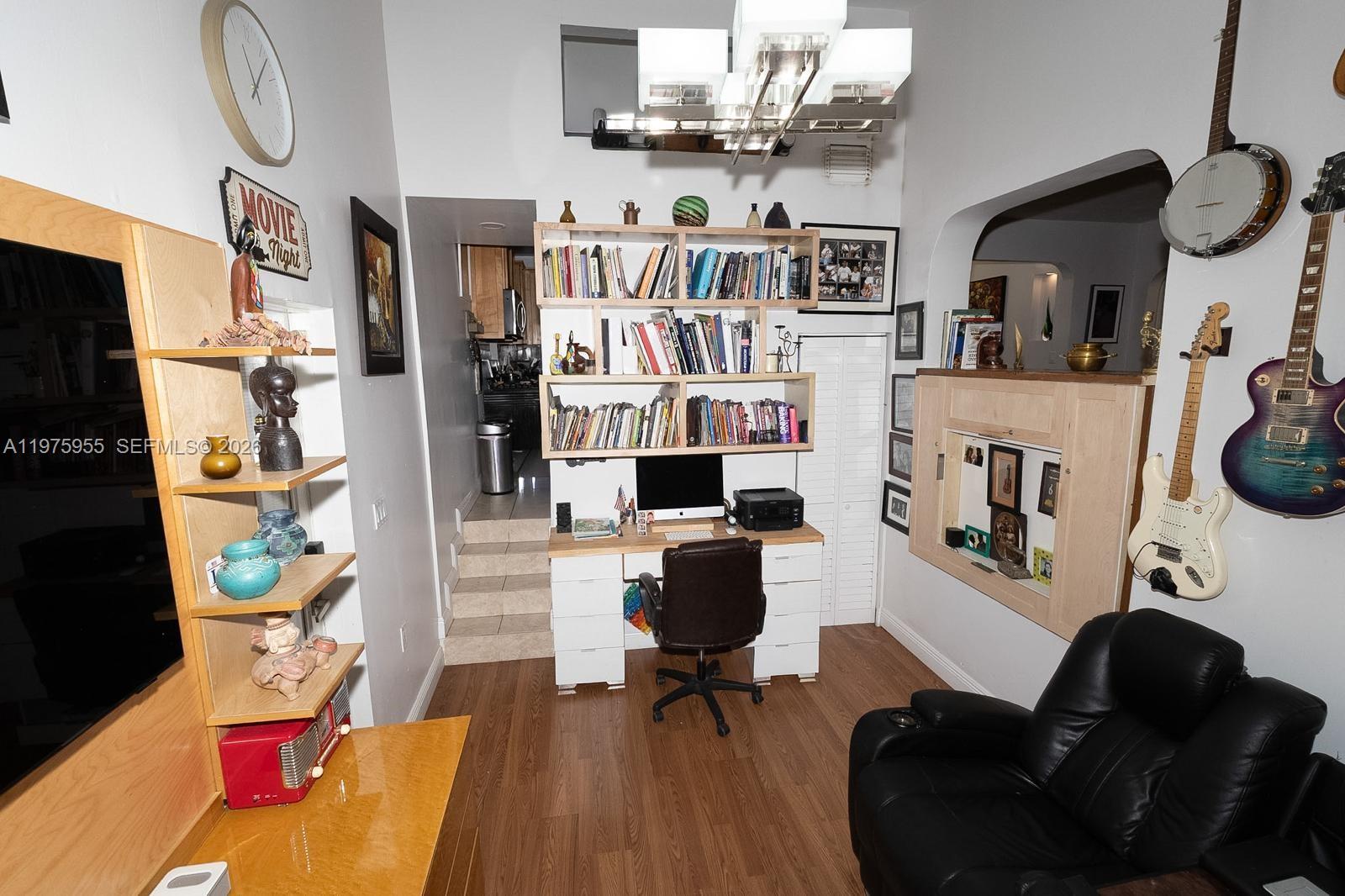 CLEVELAND TERRACE - Residential