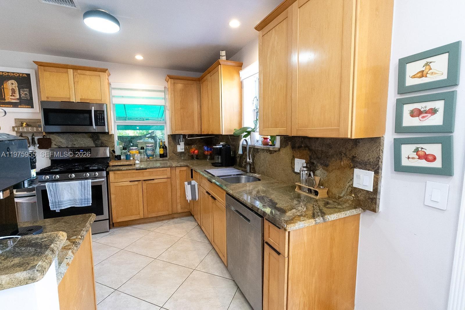 CLEVELAND TERRACE - Residential