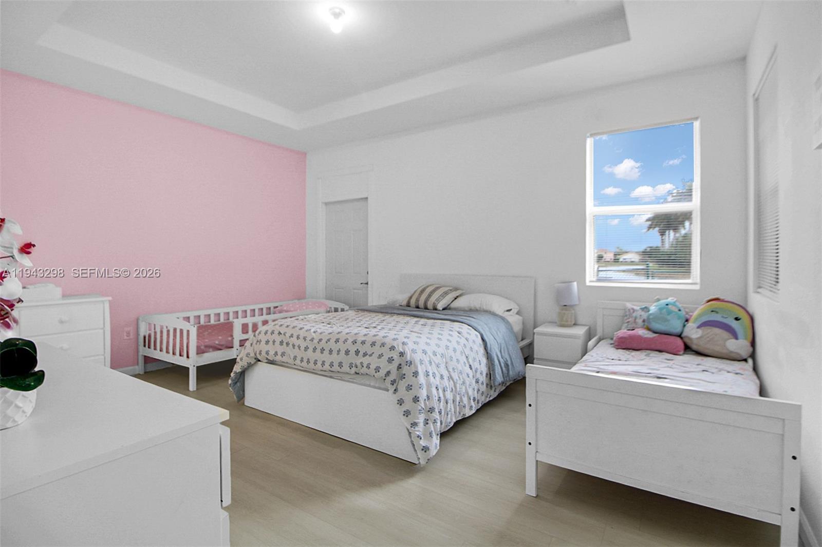 VENTANAS AT HOMESTEAD - Residential