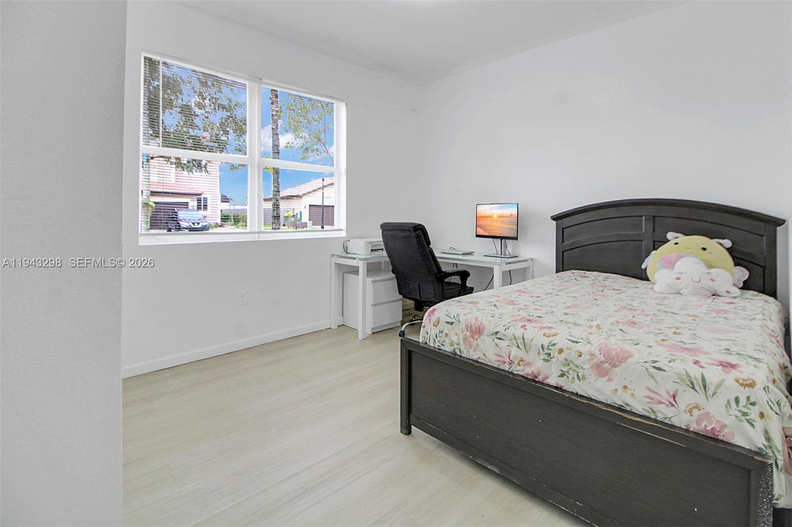 VENTANAS AT HOMESTEAD - Residential