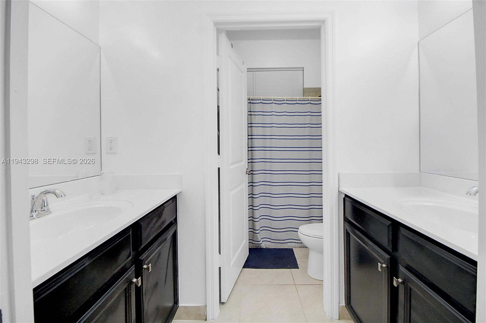 VENTANAS AT HOMESTEAD - Residential