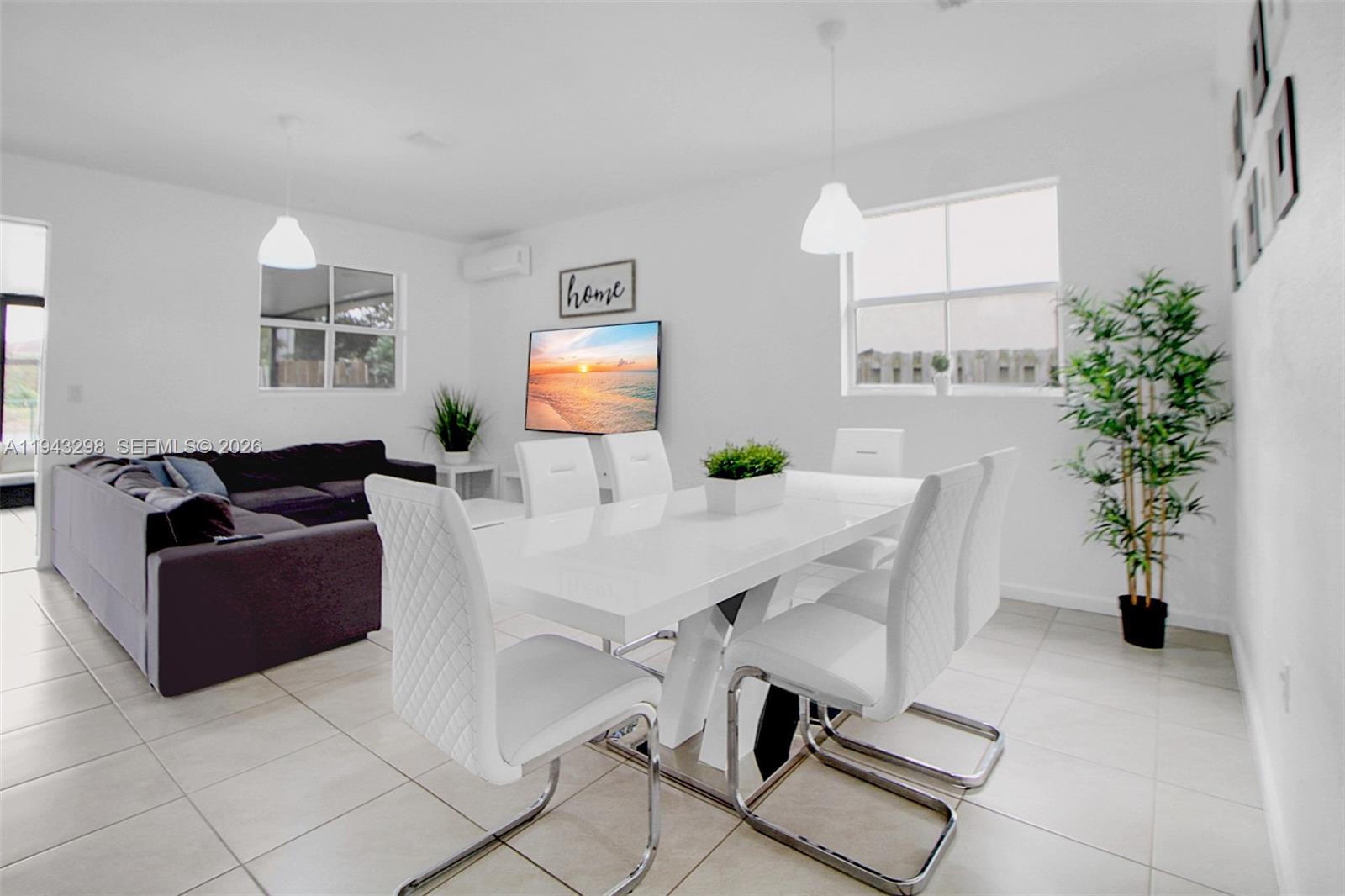 VENTANAS AT HOMESTEAD - Residential