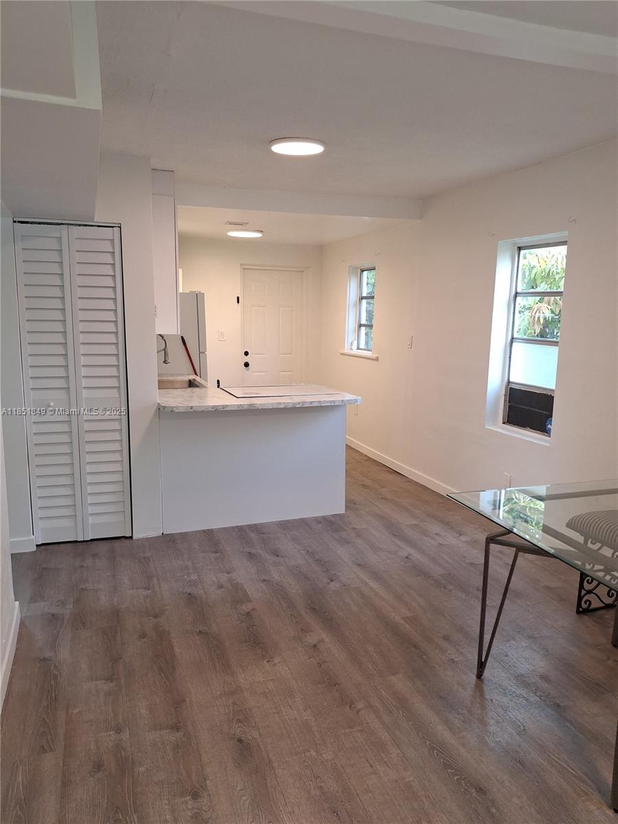 1260 NW 45th St