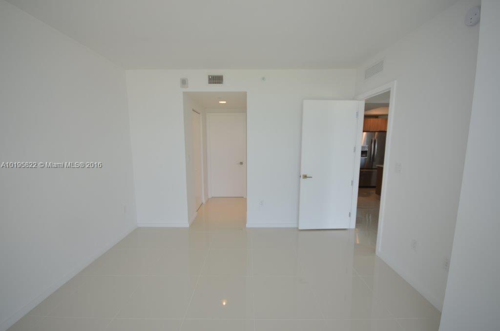 5300 Paseo - Residential Lease