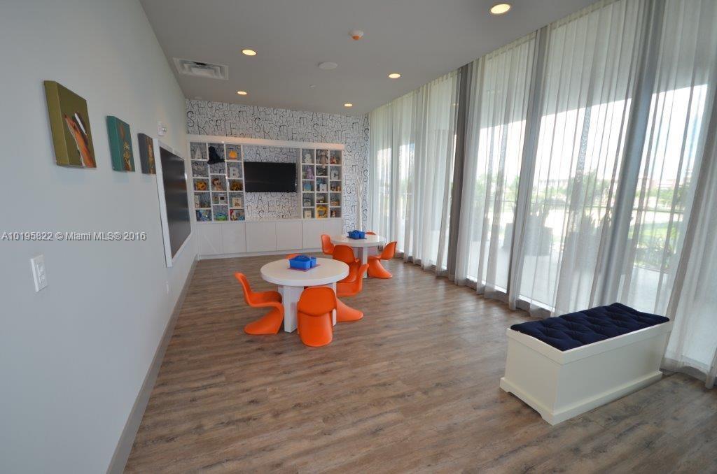 5300 Paseo - Residential Lease