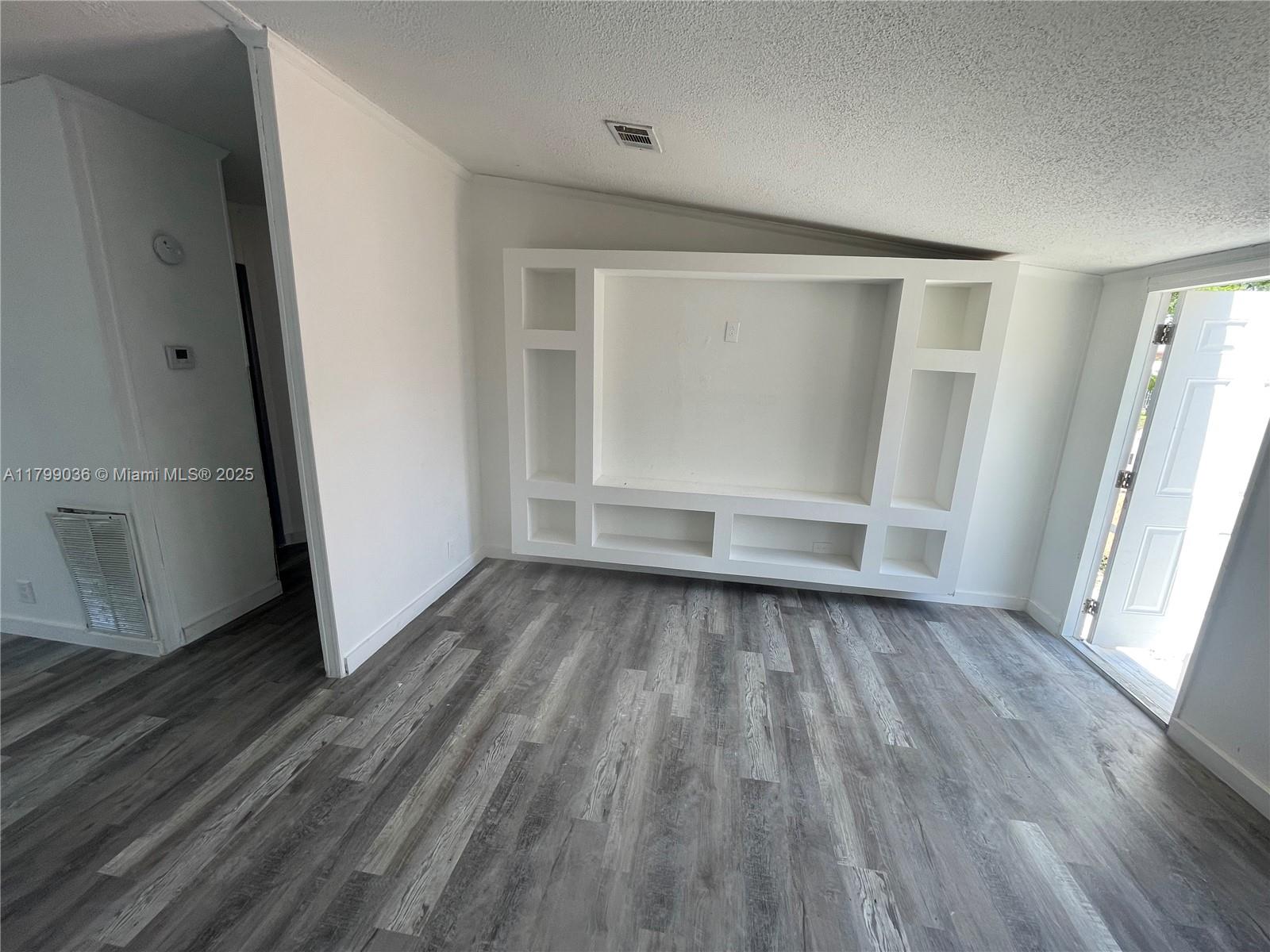 19800 SW 180th Ave unit 123