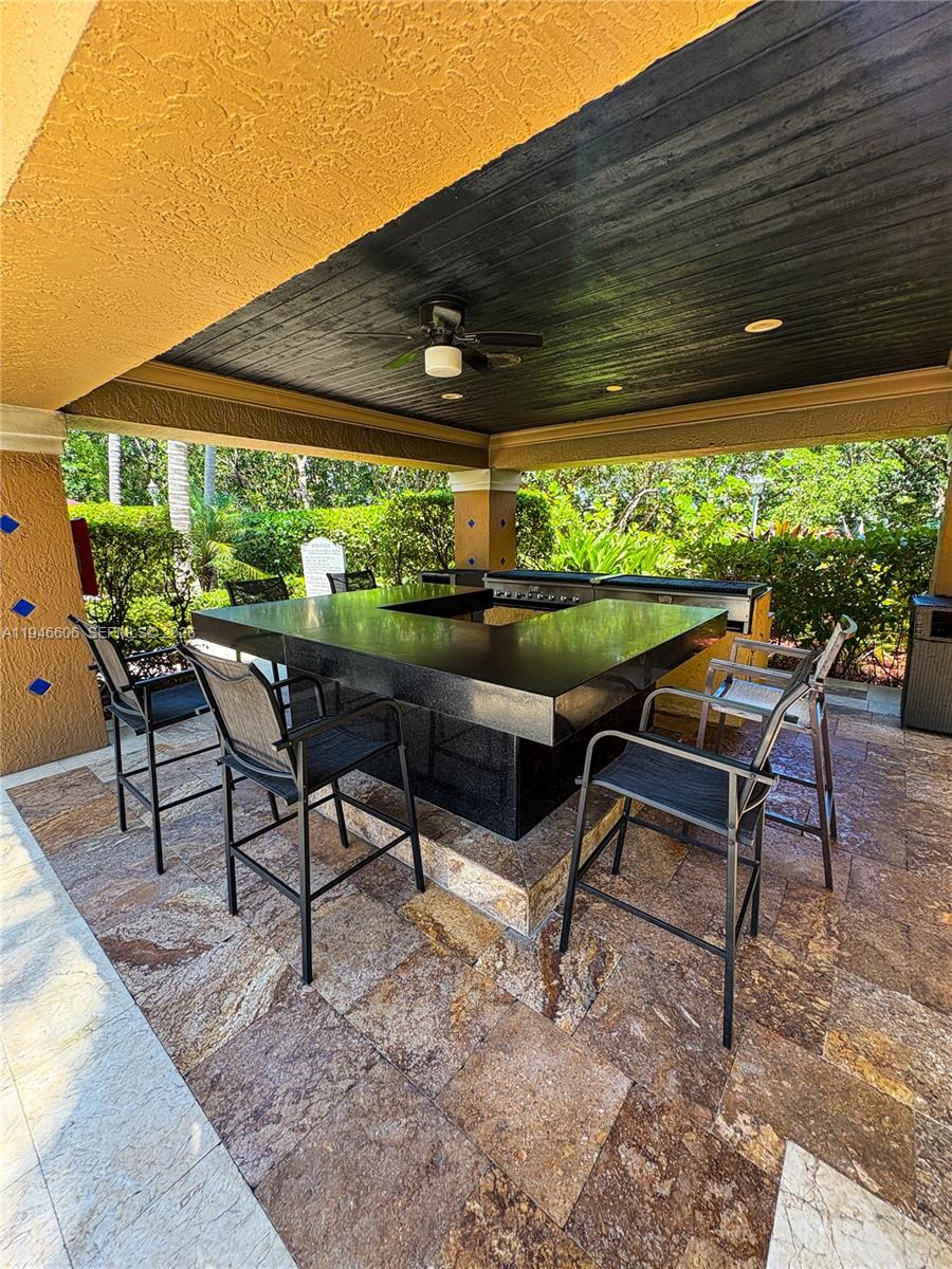 THE YACHT CLUB AT AVENTUR - Residential