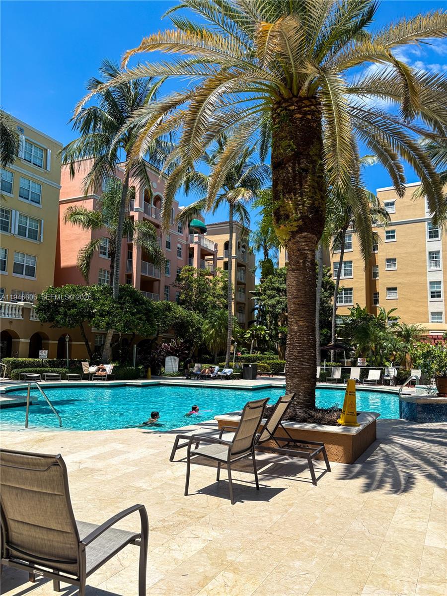 THE YACHT CLUB AT AVENTUR - Residential