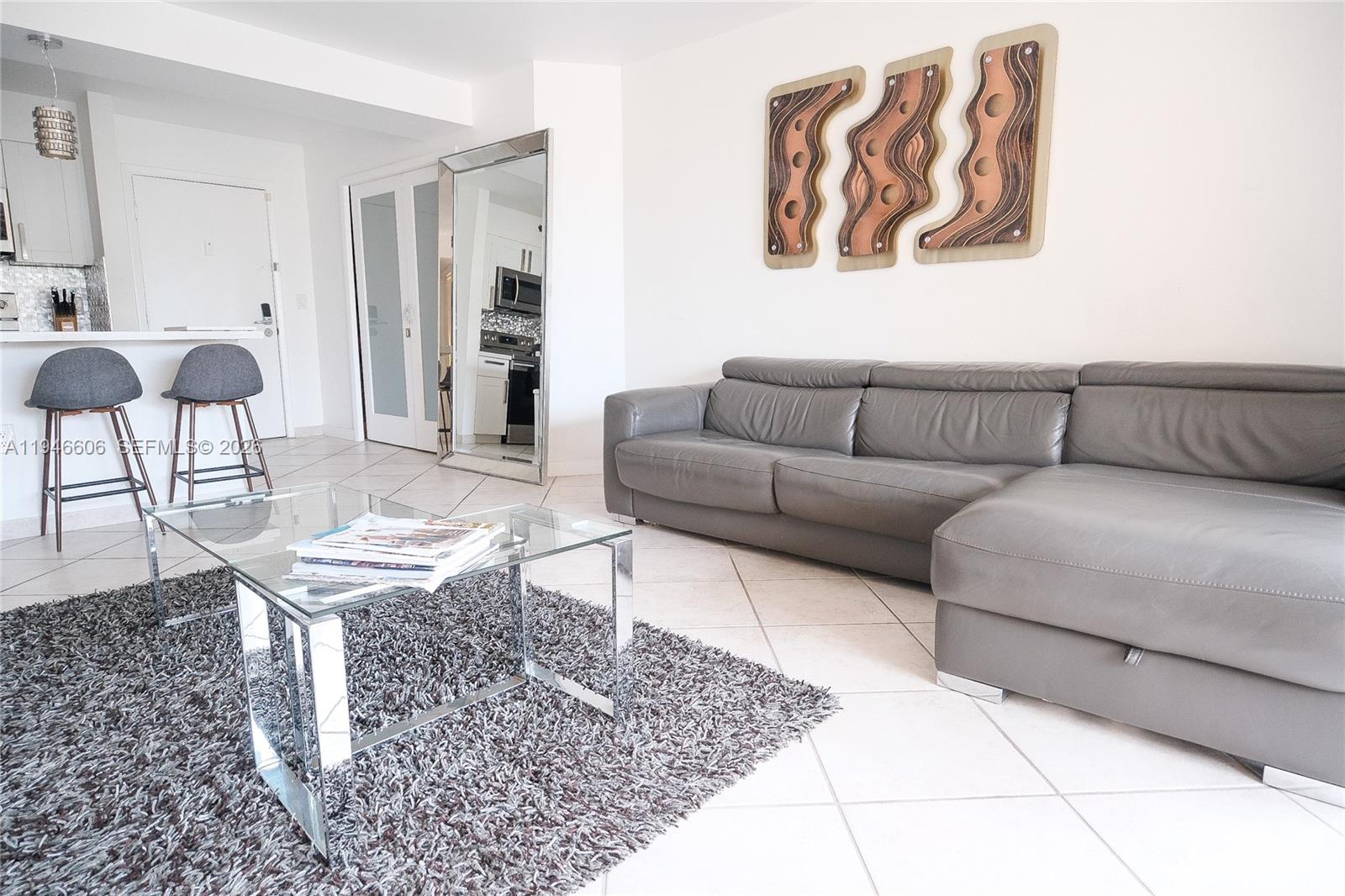 THE YACHT CLUB AT AVENTUR - Residential